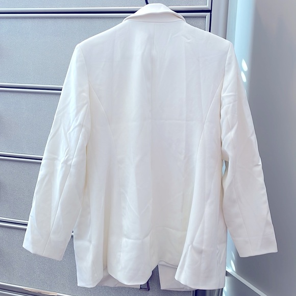 Cream/beige., 16W., Jessica London - Picture 3 of 5